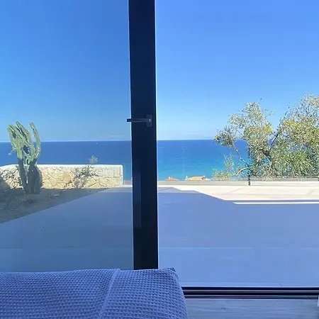 Apolafste * Alykanas (Zakynthos)