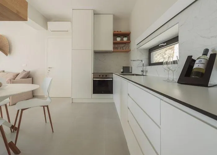 Apartment Apolafste *