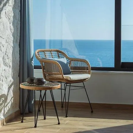 Apolafste Apartment *